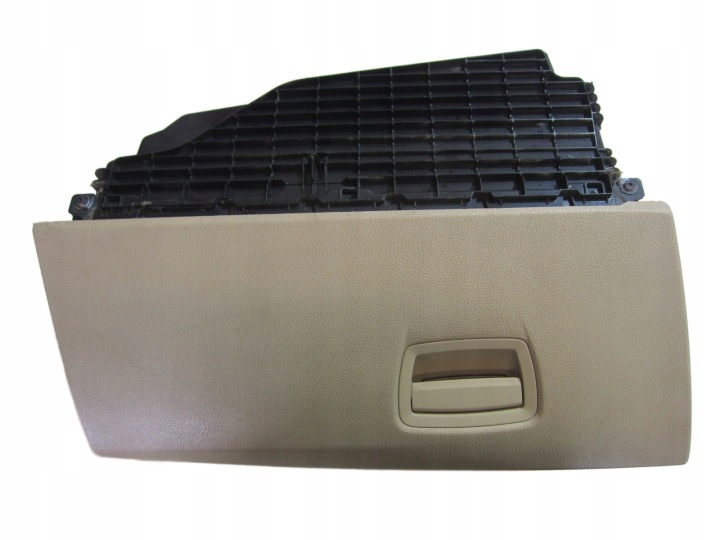 BMW F10 passenger compartment of the passenger without EUROPA VENETOBEIGE