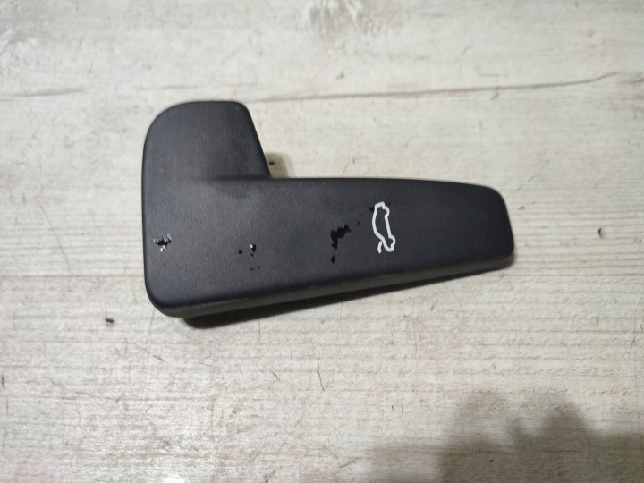 Volkswagen Touran III 2020 handle bonnets
