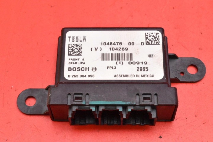 Bedienteil modul Parken PDC 1048476-00-D TESLA MODEL S 12-20