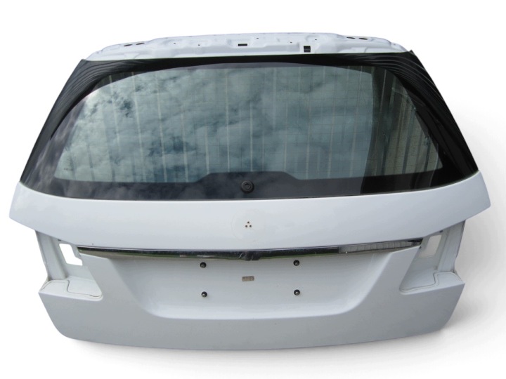 posteriore posteriore portellone posteriore cofano Mercedes W212 Lift Kombi Biala 149 do zalozenia w colore