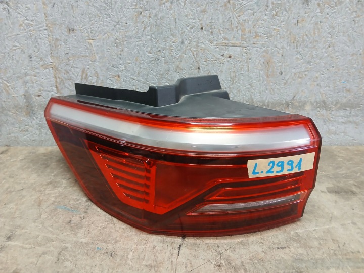 light rear part left VW T7 T-7 T 7 7T0 7T0945095B