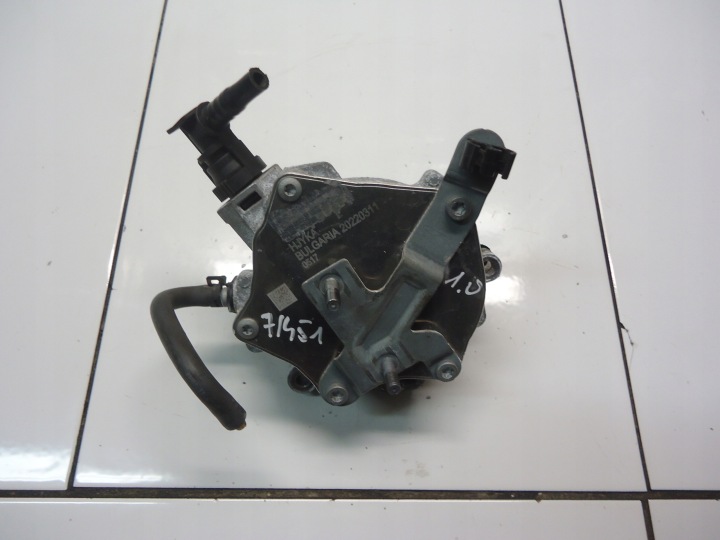 FORD FOCUS MK3 C-MAX 1.0 ECOBOOST pump VACUM