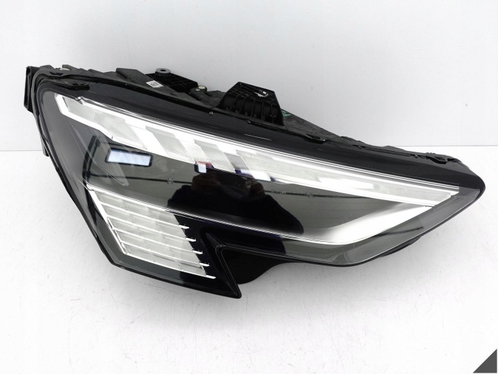 AUDI A3 S3 8Y0 20-23 Licht FULL LED MATRIX rechts vorne EUROPA *036* + modul