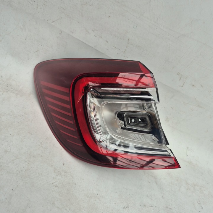 RENAULT CAPTUR II MITSUBISHI ASX II light left rear part rear 265557489R