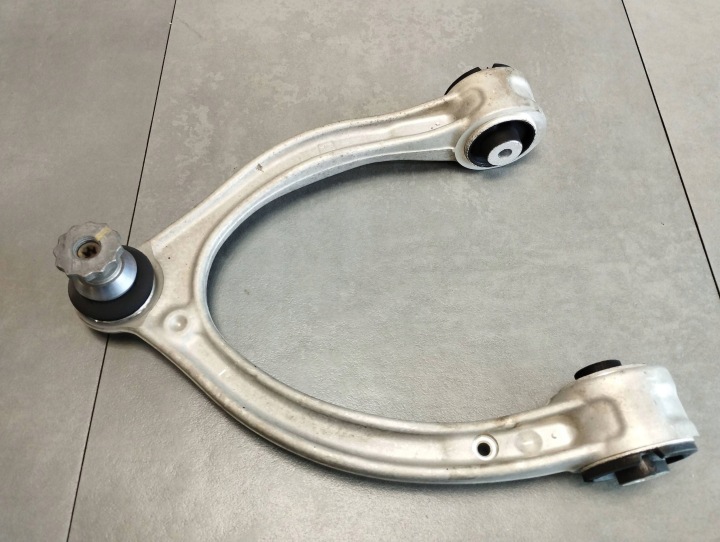 Mercedes-Benz GLC X253 arm left front