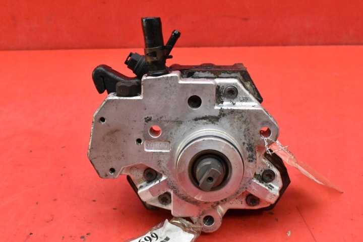 Pompe d’injection 22100-0N011 TOYOTA YARIS 1 et 1.4 D-4D 75 LIFT 03-05