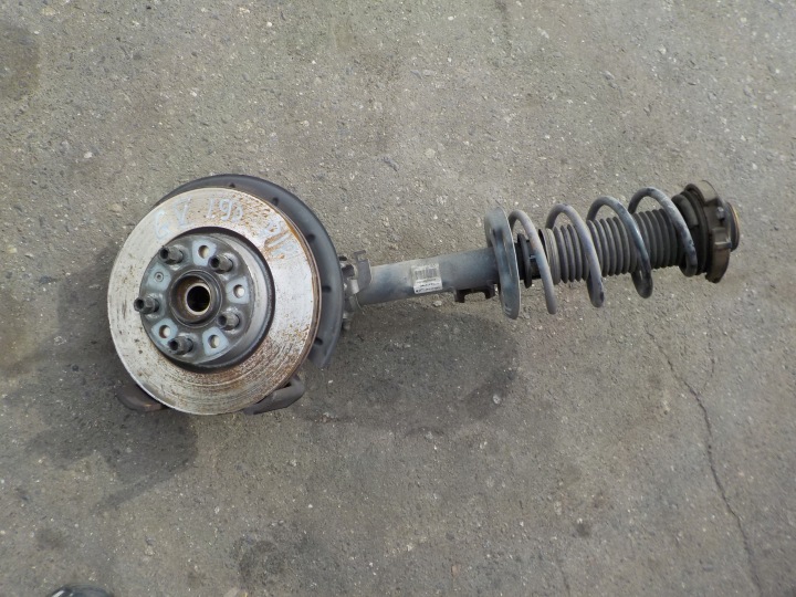 mcperson Achsschenkel Radnabe Radlager rechts vorne vw golf V 1,9 tdi 2007r