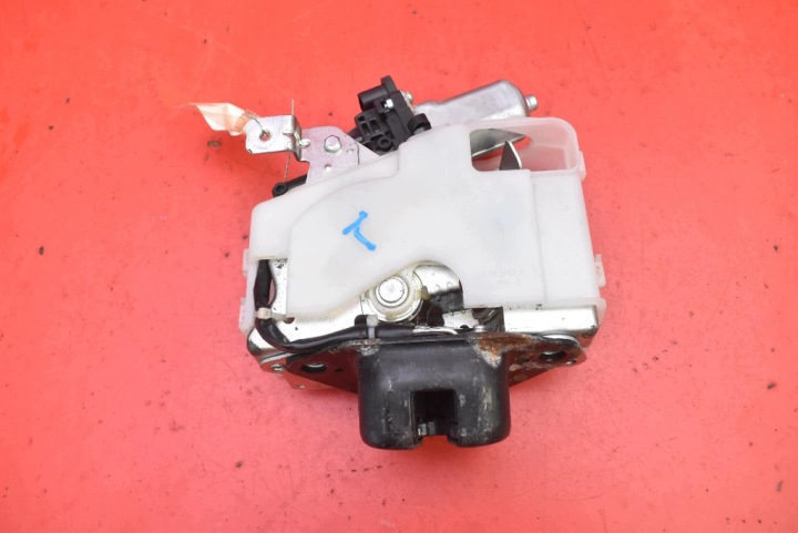 de la Serrure du capot Arrière Porte coffre hayon HONDA ACCORD 8 VIII KOMBI 07-11