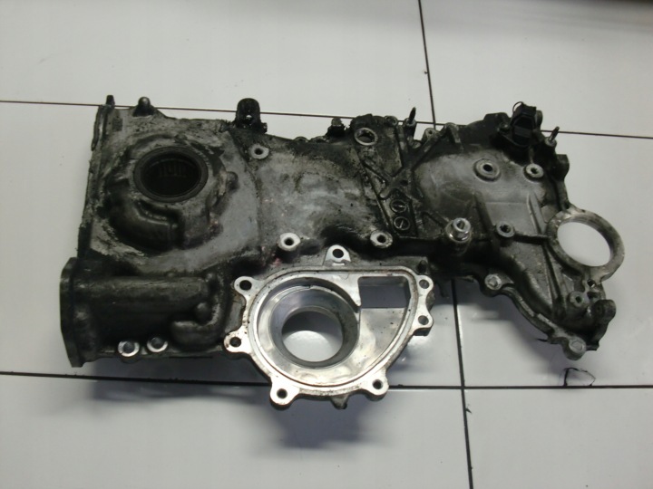 LEXUS IS II IS220 2.2 D-CAT 2AD Pompe huile moteur Couvercle carter distribution