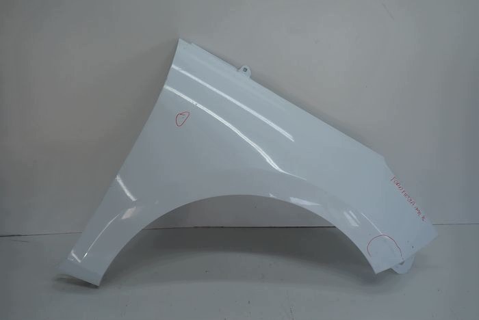 FORD FIESTA MK8 VIII 17- blatník pravý přední předek