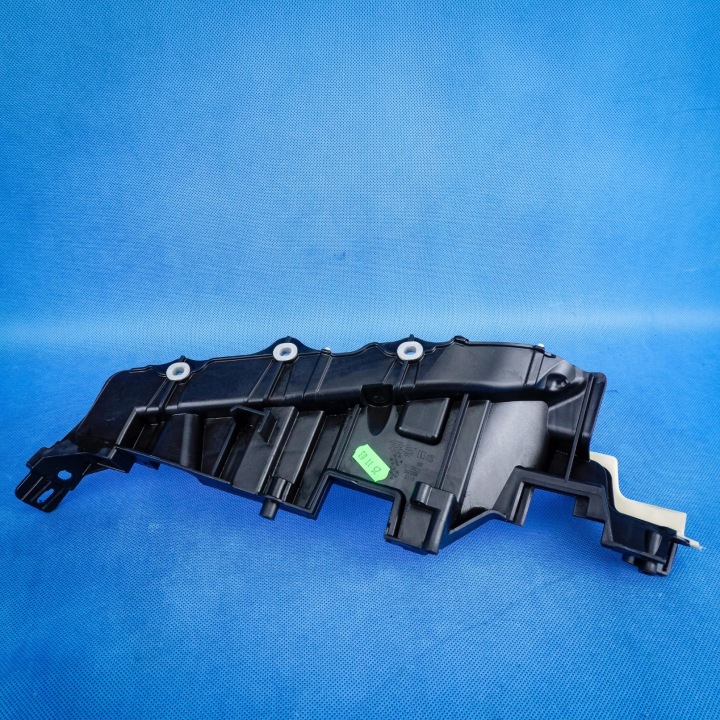 szelvedo alsokeret fedél beltéri szigetelés BMW X5 G05 X6 G06 61139866392 9866392