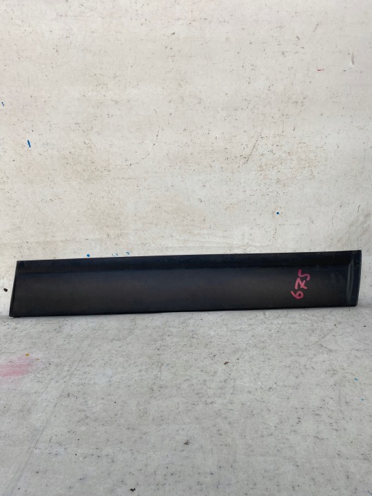 NISSAN QASHQAI 1 and 06-13 moulding door right front 80870BR01A