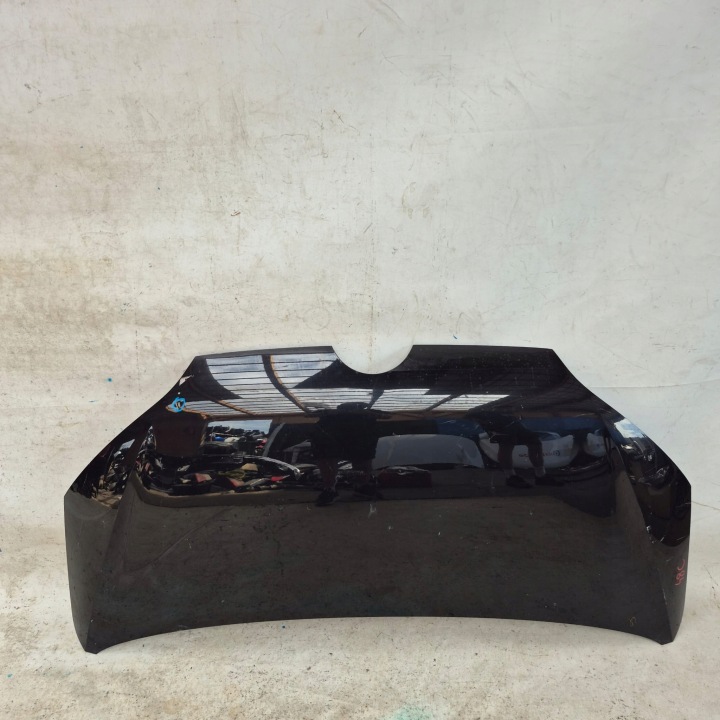 VW UP 1S0 11-16 Capot