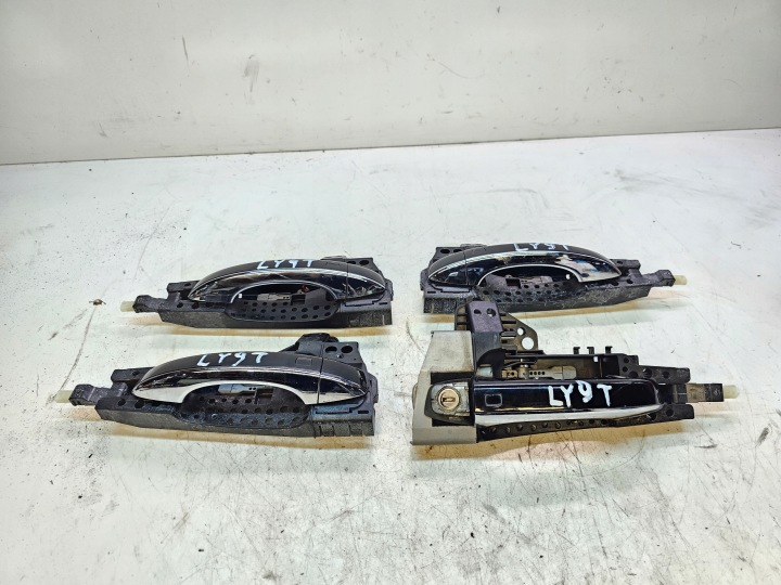Poignées Poignée AUDI A6 A7 4H1837885 LY9T LED KEYLESS KOMPLET