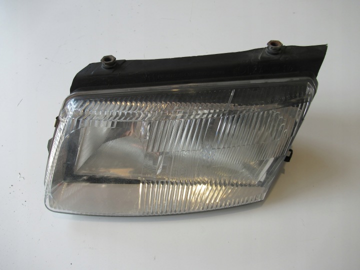 light left front VW PASSAT B5 before lift EUROPA