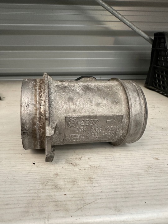 VW PASSAT B5 LIFT Luftmassenmesser 2.5TDI 059906461G