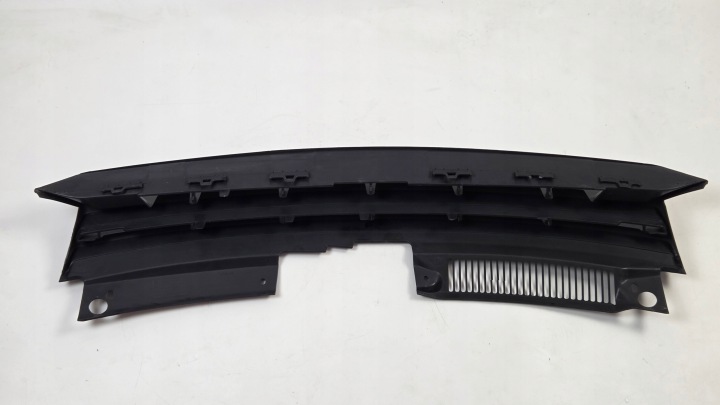 Grill brez žiga VW Golf VI 08-14r. 5K0853651 5K0853653 21-9548 - TUNING 12