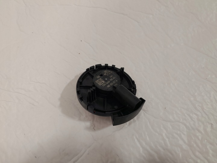 AUDI A4 B9 Beschleunigungssensor Crashsensor 4M0955557A