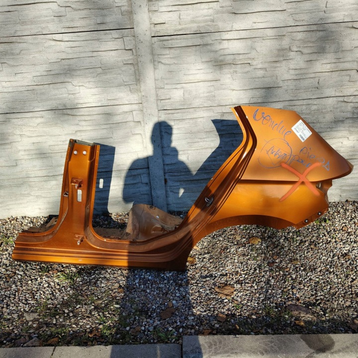 Radhaus Längsträger hinten heck Seite links Skoda Fabia Mk4 (6VA) HB Kotflügel