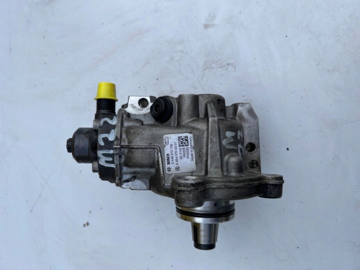 MERCEDES 2.0 CDI 2.2 CDI 0445010736 A6540700001 injection pump original