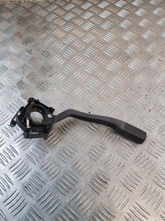 Bouton MANETKA Essuie glaces 701953503AJ VW T4 94R