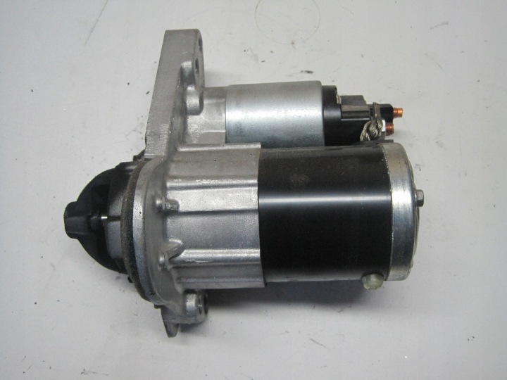 Moteur du démarreur NISSAN QASHQAI III 1,3did T 23300-0290R
