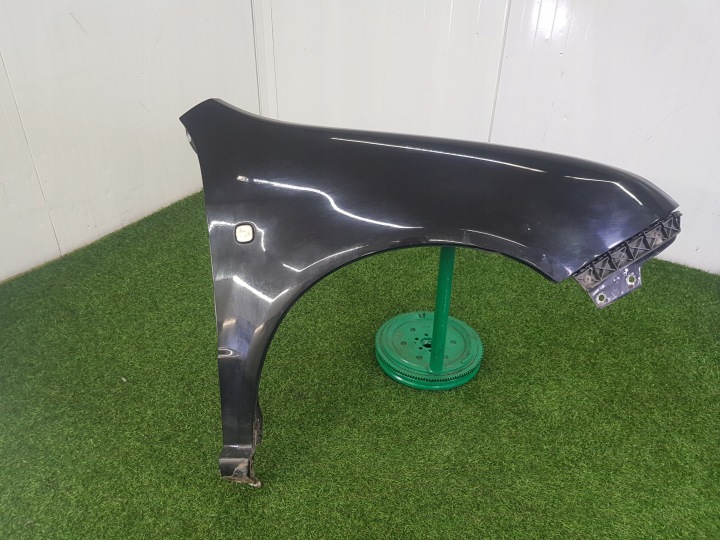 aile droite avant SKODA FABIA 1