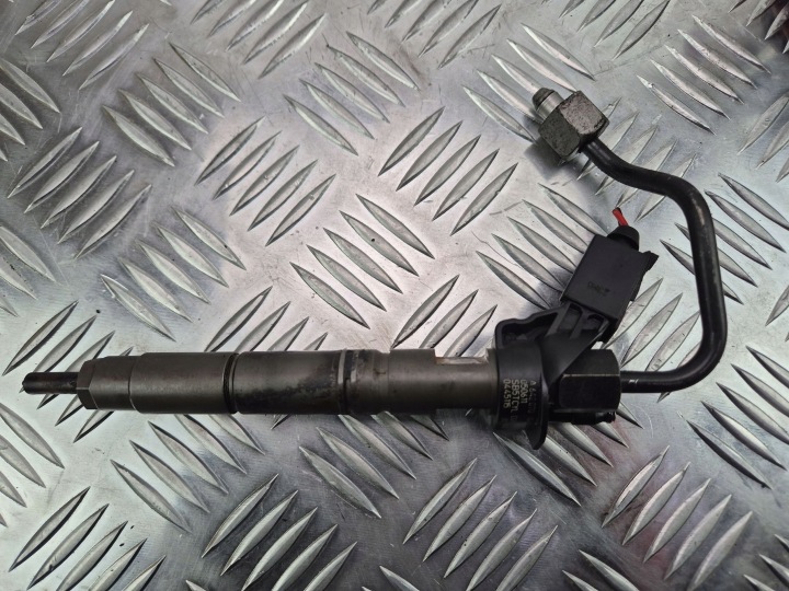 Mercedes E300 CDI W211 Injecteur A6420700487 642.920