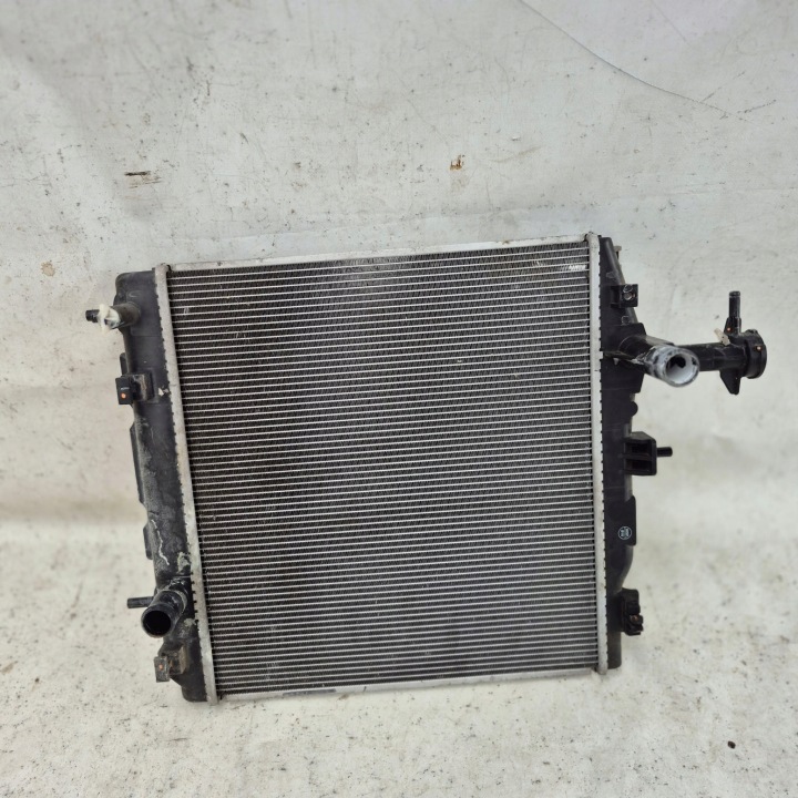 MITSUBISHI SPACE STAR II 2 chladič vody 1350A795 TG2230002891