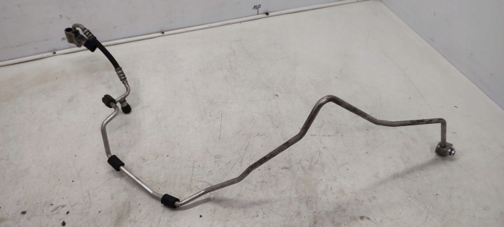 hose wiring of the air conditioning VW Touran and LIFT 1,4 TSI