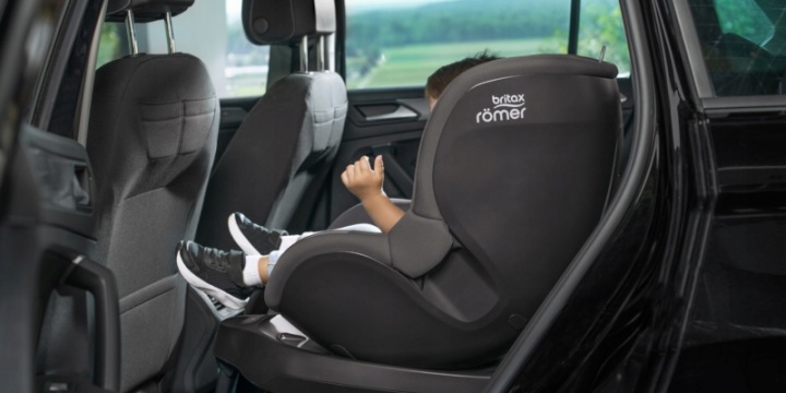 Автокрісло Britax Römer Dualfix PLUS 0-18 кг Space Чорний ISOFIX (вживаний) — фото 2