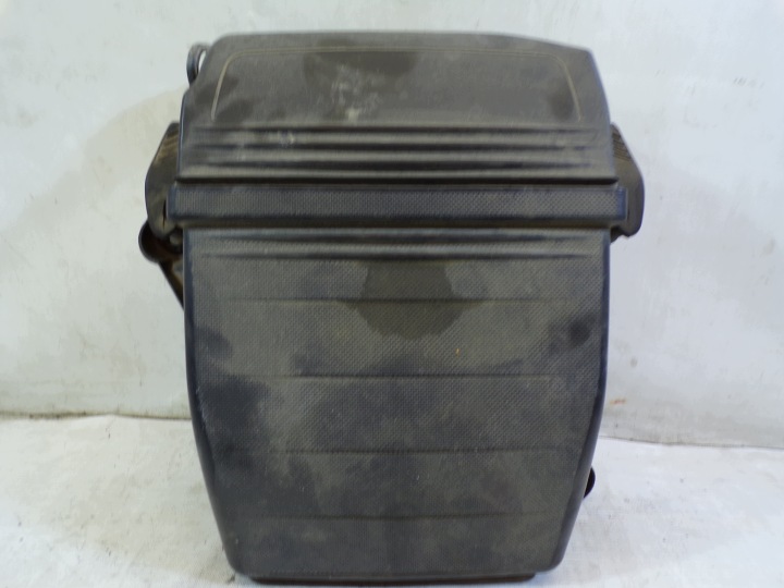 cover of a filter, air FIAT PANDA 2 II 1.2 51774986 (1)