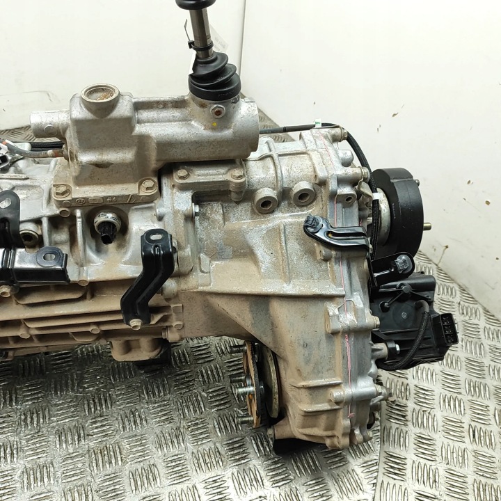 TOYOTA HILUX VIII Pick-up N1 Gearbox 2023 33030-0KF71 8