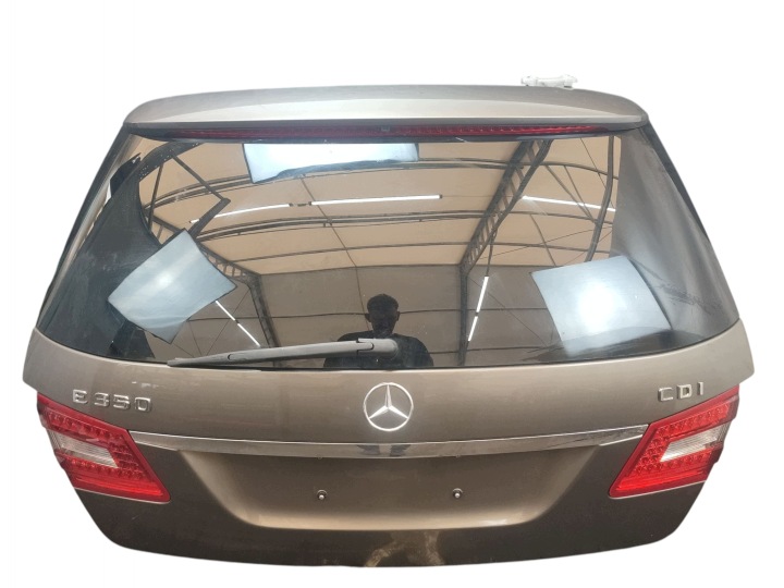 heckklappe kofferraumdeckel kofferraum heck MERCEDES E W212 (2009-2012) KOMBI code LAKIERU 963