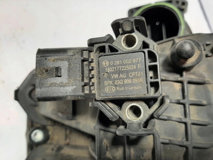 Aspiratore VW GOLF VII (5G1, BQ1, BE1, BE2) 03G906051E 1.4L ibrido 8