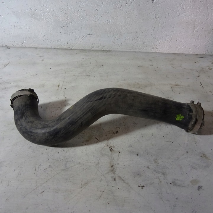 AUDI Q7 4L 3.0TDI pipe of the intercooler 7L6145737B