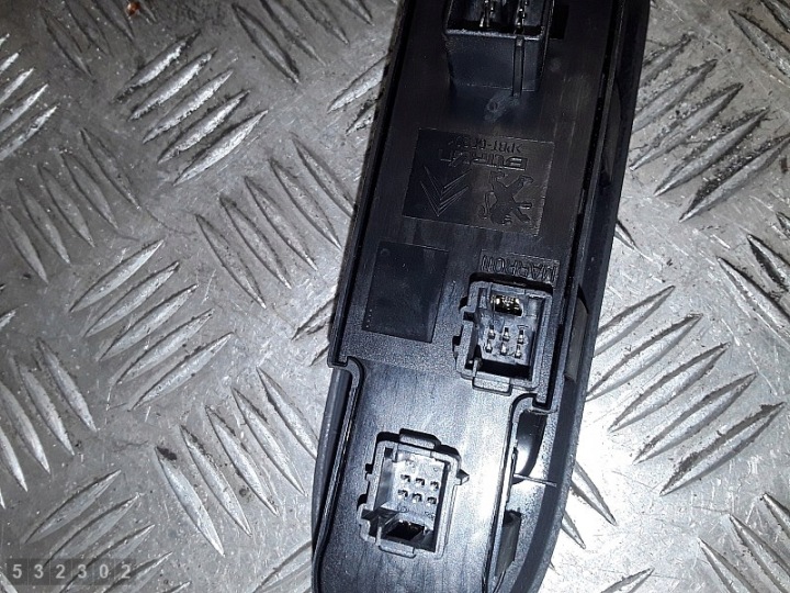2007 Peugeot 308 96644917 Switch 7