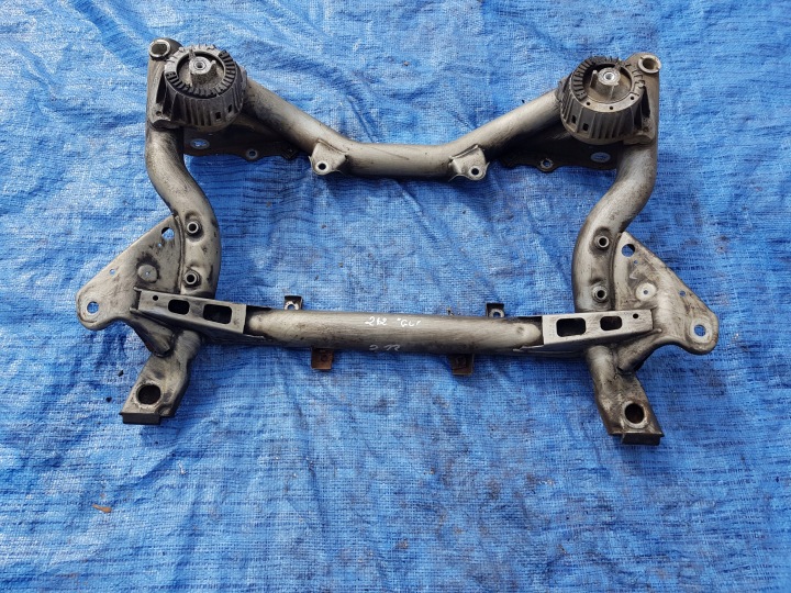 axle beam front of the engine MERCEDES W212 sider subframe axle beam front