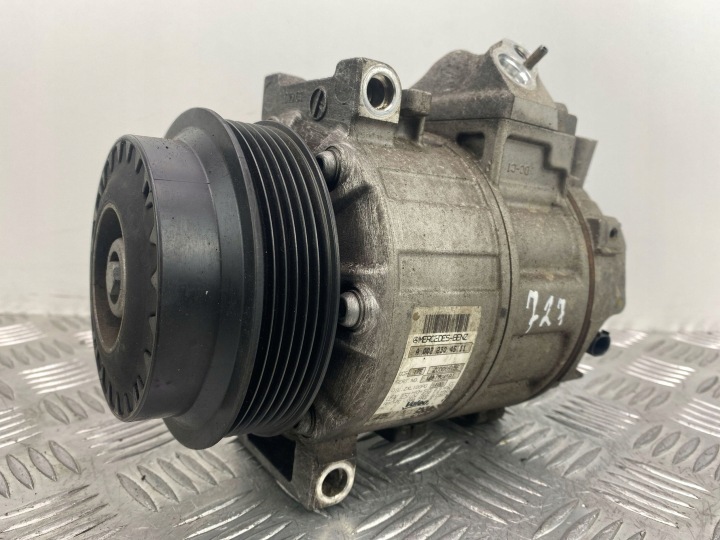 Mercedes C250 CGI S204 Compresseur Climatisateur air conditionné A0022304511 M271