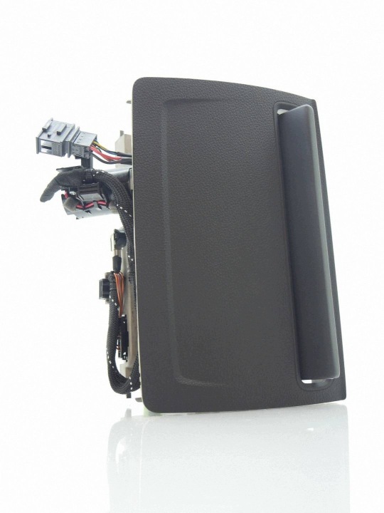 EKRAN displej podizač stakla MONITOR AUDI A3 8V original 8V0857273P