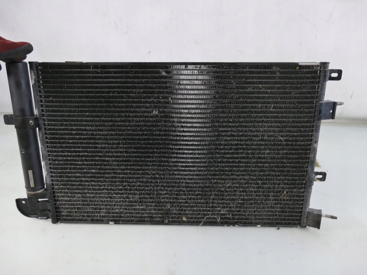 JAGUAR XF X250 LIFT 3.0 TD Radiatore condensatore climatizzatore usato