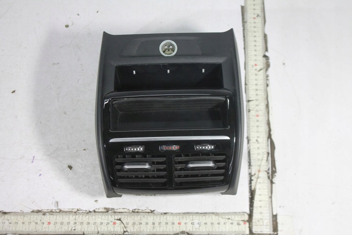 rahmen lüftungsgitter klima heck 9330681 BMW G30 G31 17