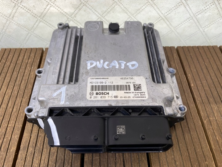 MOVANO C DUCATO 22-26 2.2 BLUE HDI počítač MOTORA 46354796 0281039715