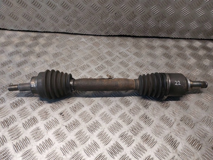 Semiasse sinistra Anteriore MERCEDES-BENZ W169 A200 2.0 8V A1693601172
