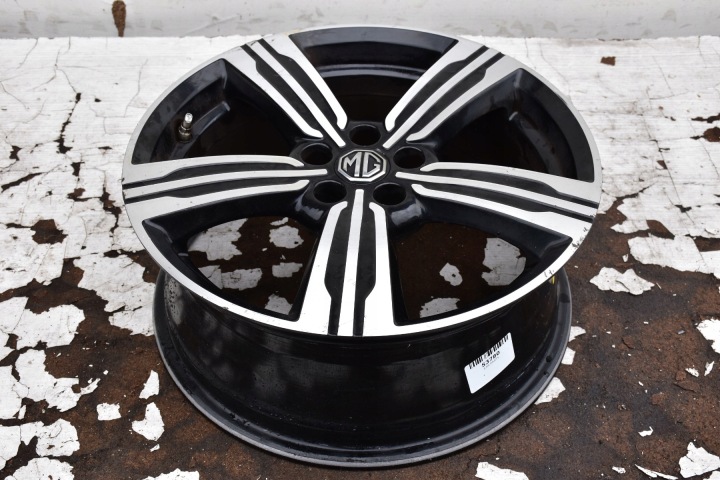 disque d'aluminium MG ZS 7" x 17" 5x112 ET41 10235593