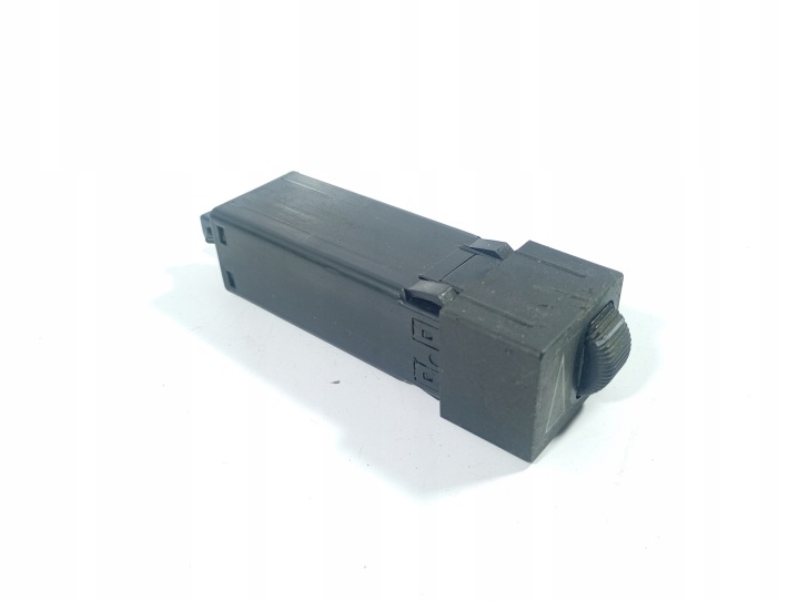 Bouton REGULACJA Plafonnier toit Cabine OE 9517806 SAAB 9000 CSE 89-98
