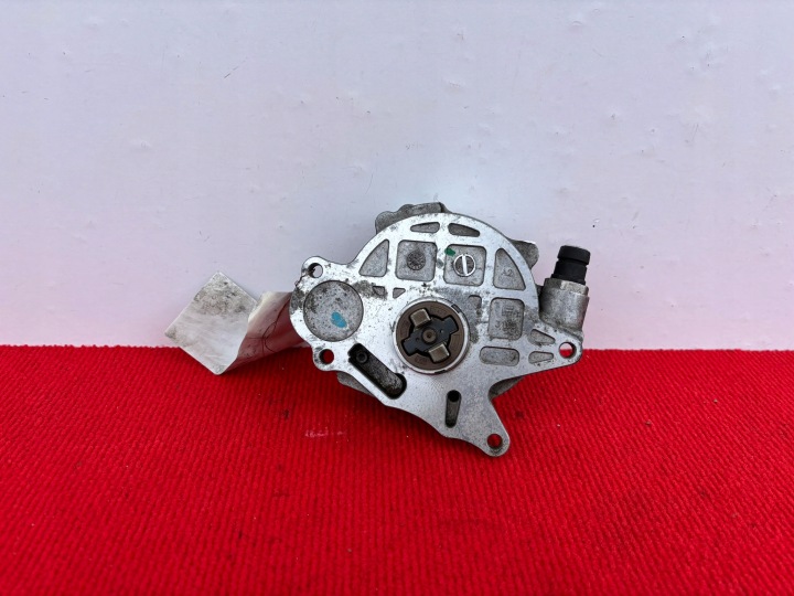 POMPA A VUOTO VACUM VW PASSAT SEAT SKODA AUDI 1.6 2.0 TDI K137/E415
