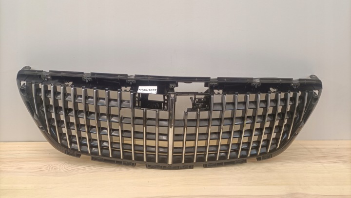 MERCEDES S-KLASA W222 LIFT MAYBACH Grille Grille K136/1037