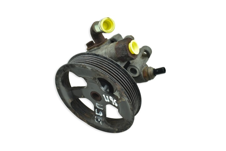 Pompe direction assistée TOYOTA AVENSIS T25 COROLLA E12 RAV4 III 1.8 VVTI 1ZZ-FE