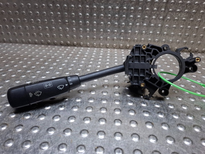 MANETKA Commodo essuie glace A6395450124 MERCEDES VITO W639